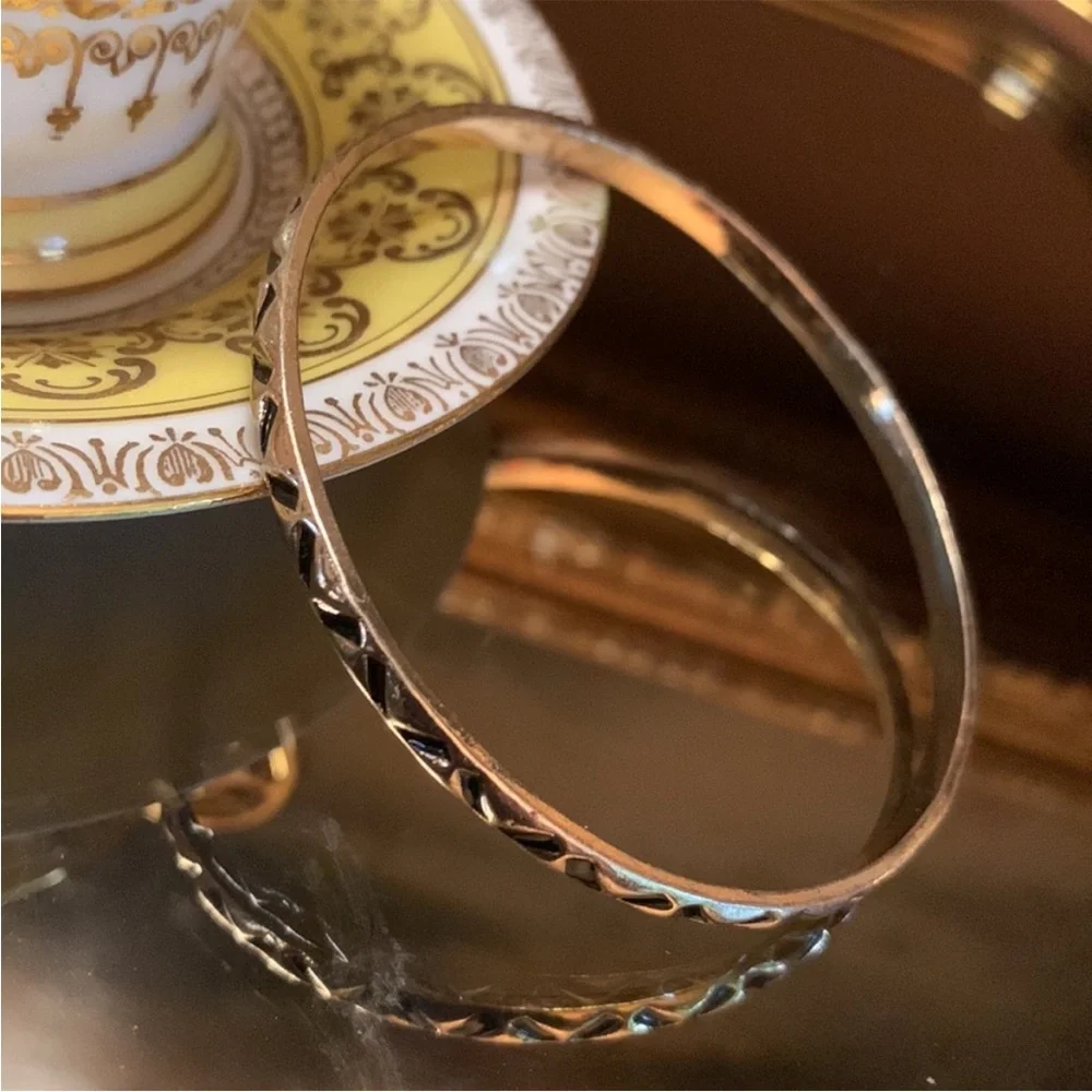 Thin Bangle Bracelet